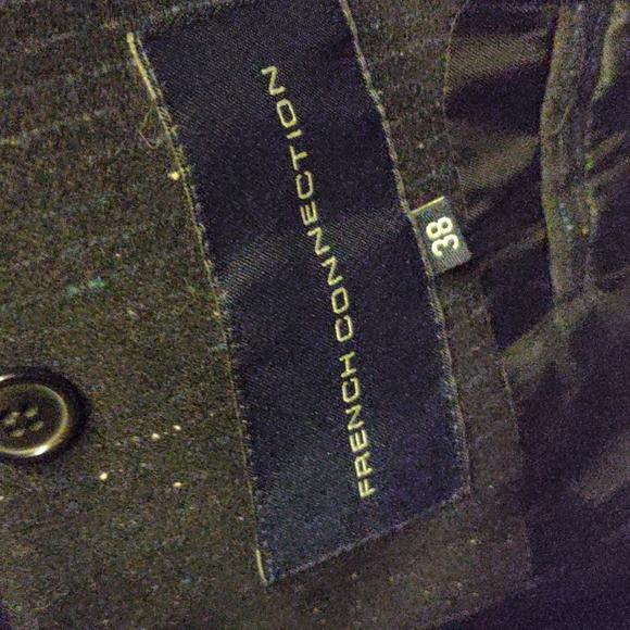 French Connection Men's Black Suit. Size 38 jacket, Size 34 pants. - Picture 3 of 7
